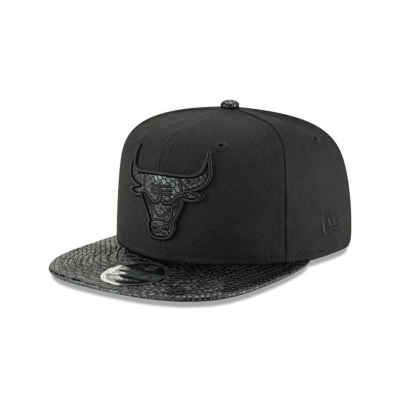 Black Chicago Bulls Hat - New Era NBA Snakeskin Strap 9FIFTY Snapback Caps USA0792648